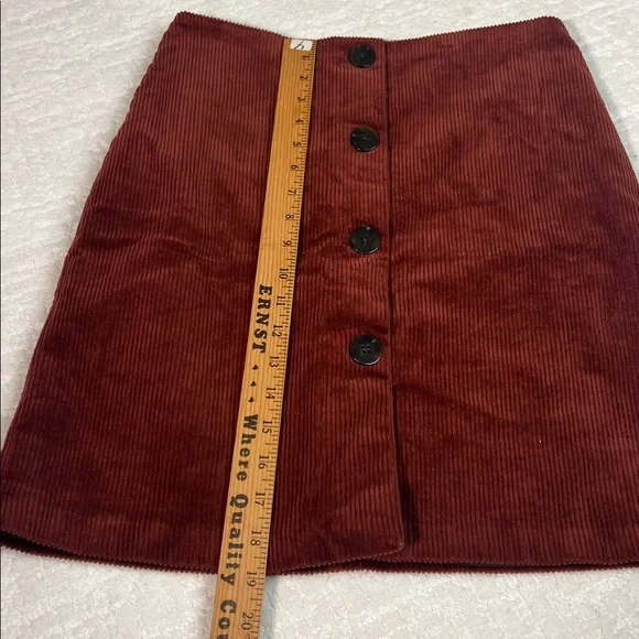 Simons Contemporaine corduroy rust brown lined button accent pencil skirt 4 - Picture 2 of 8